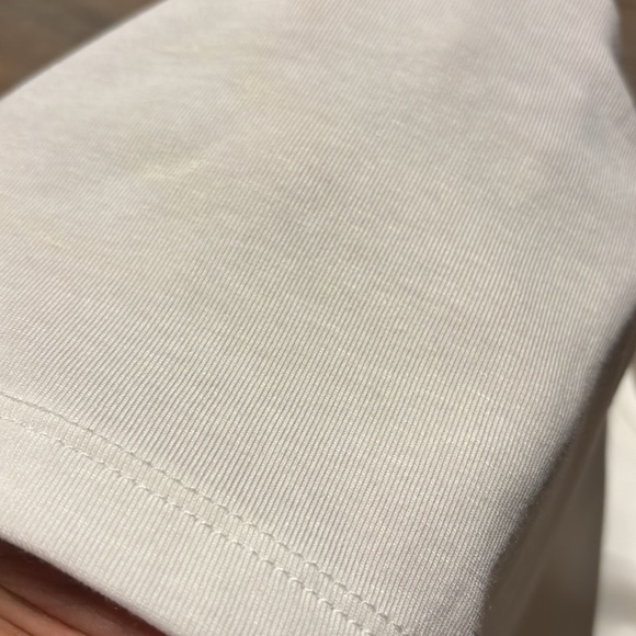 Lot of  Basic Tank tops - Picture 15 of 15